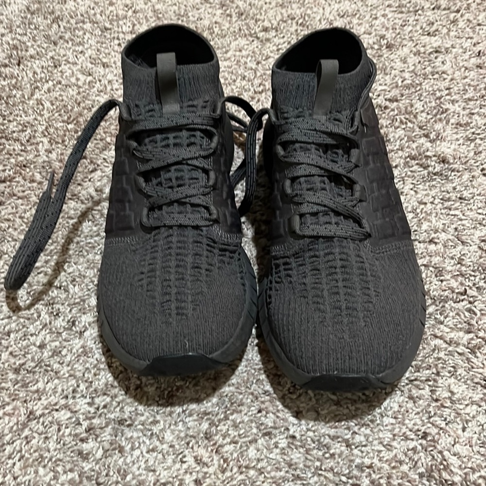 Under Armor Hovr black, size 11, worn less than 10 times